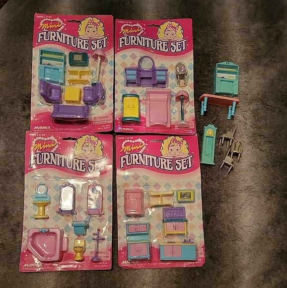 Vintage Mannix Dollhouse Furniture Sets - Picture 5 of 7